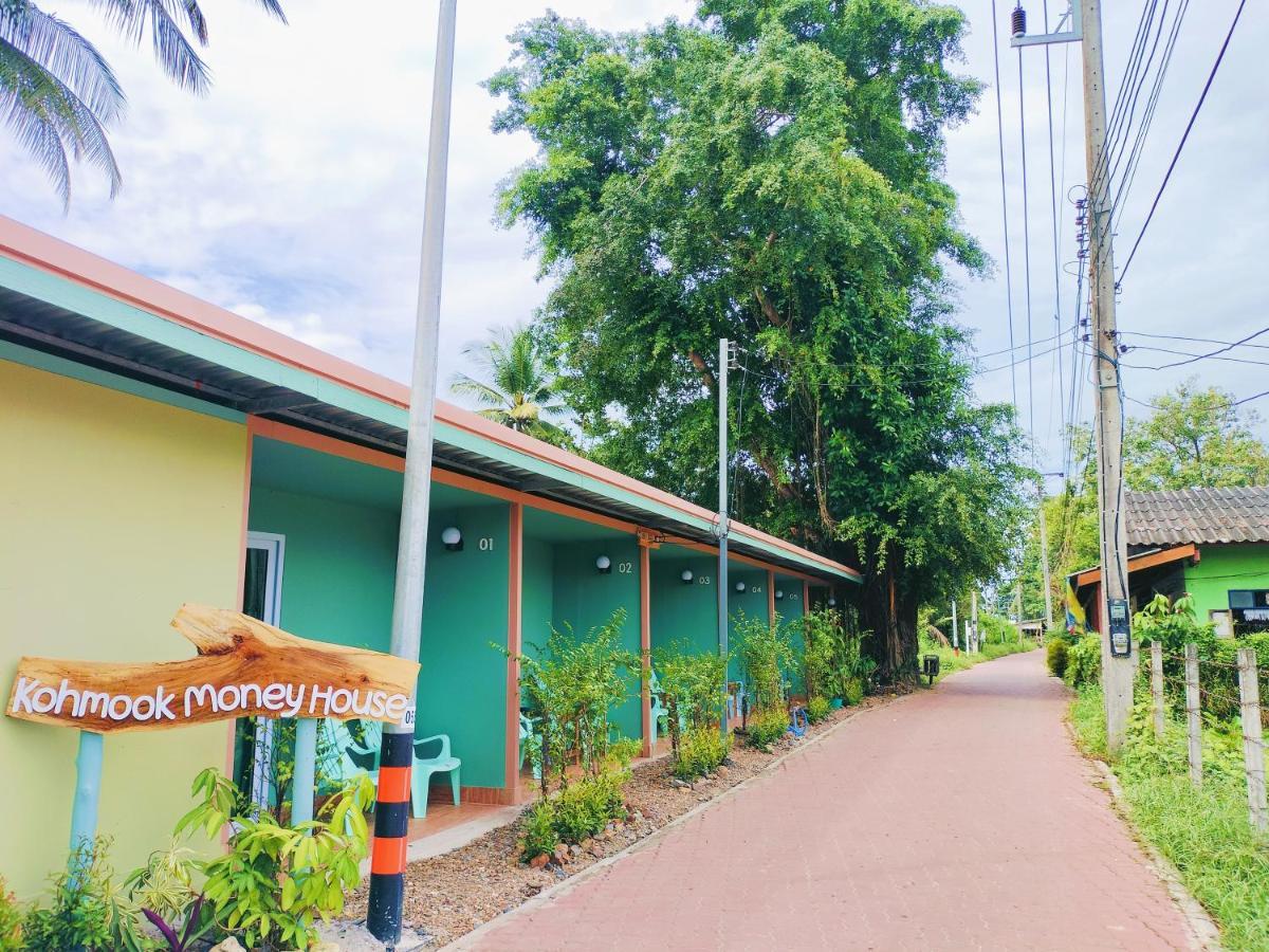 Apartamento Kohmook​ Money​ House Ko Muk Exterior foto