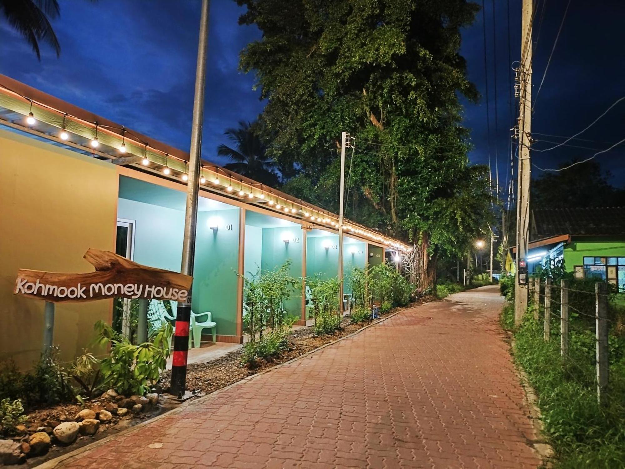 Apartamento Kohmook​ Money​ House Ko Muk Exterior foto